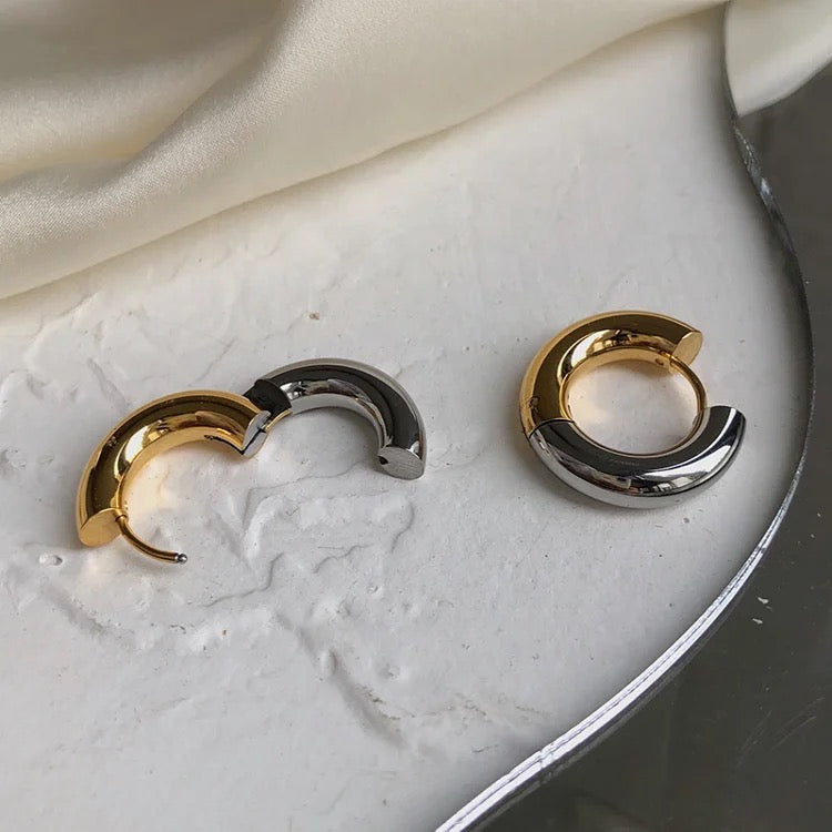 Bonitta Double Tone Hoops