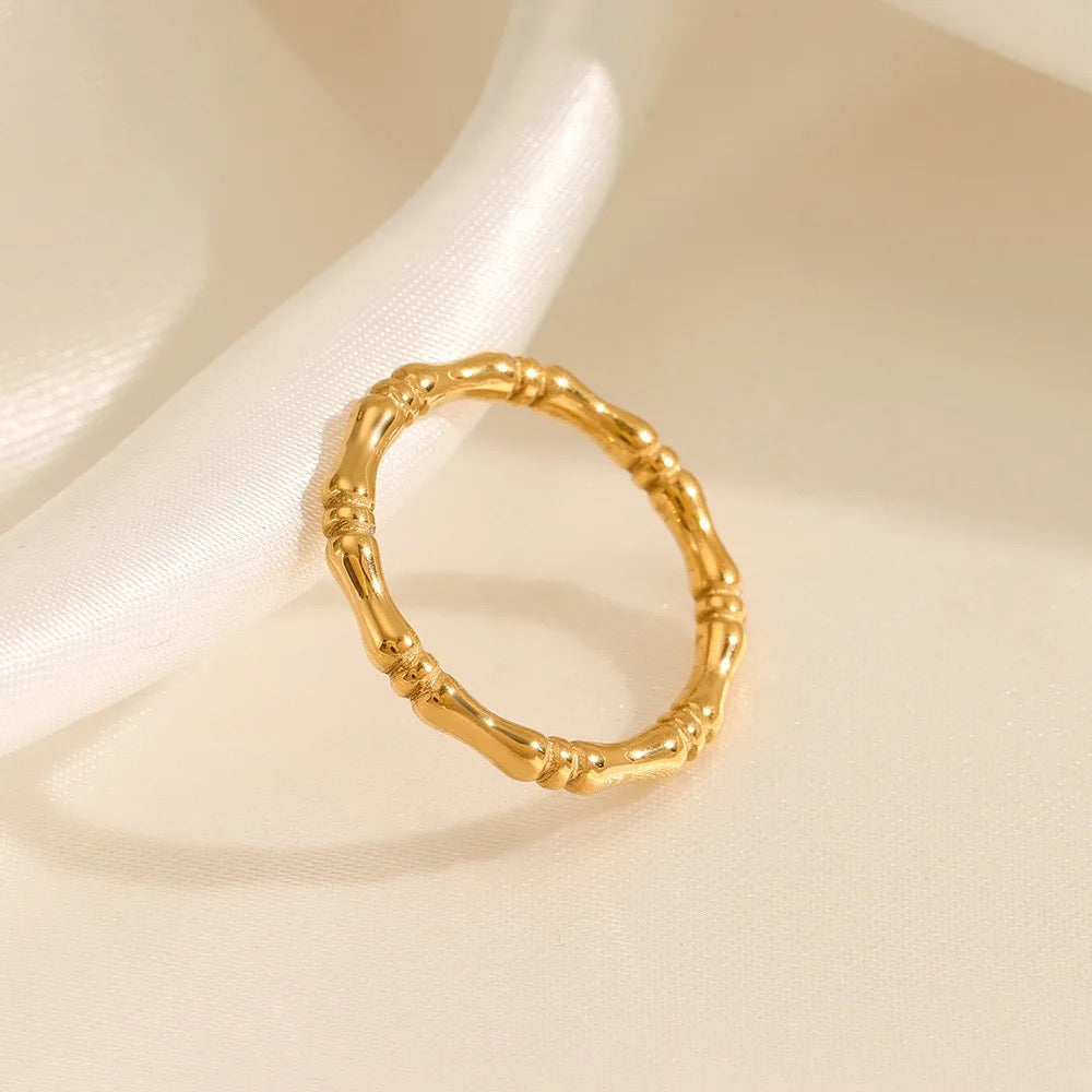 Mica Thin Gold Band