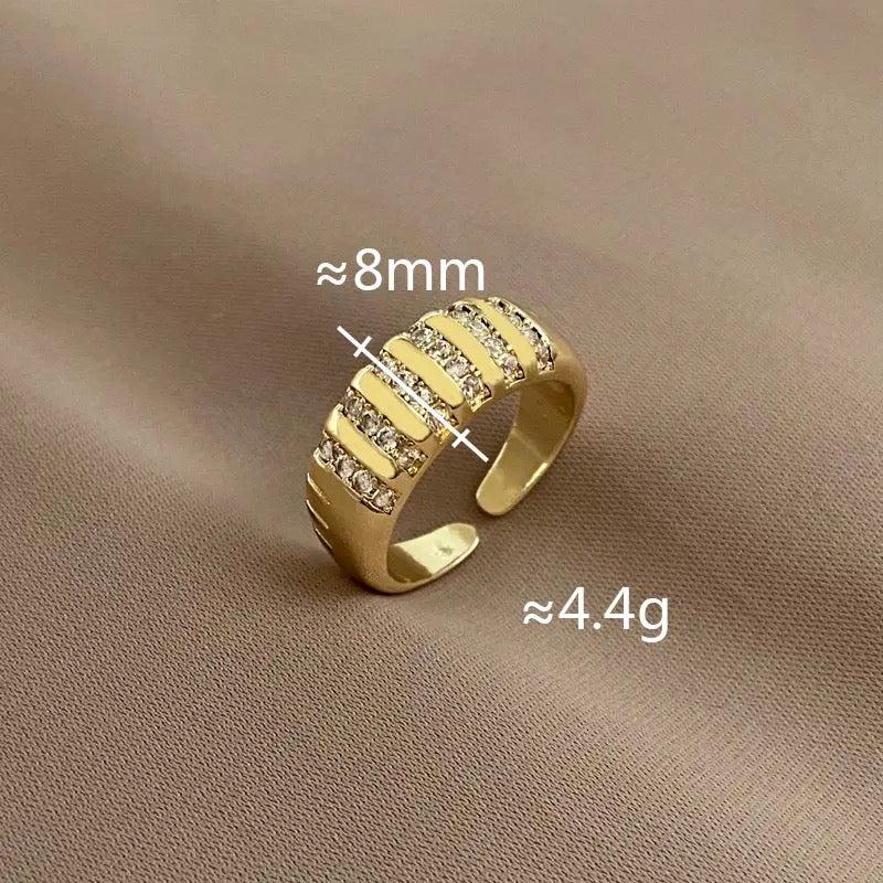 Madonna Diamond Ring