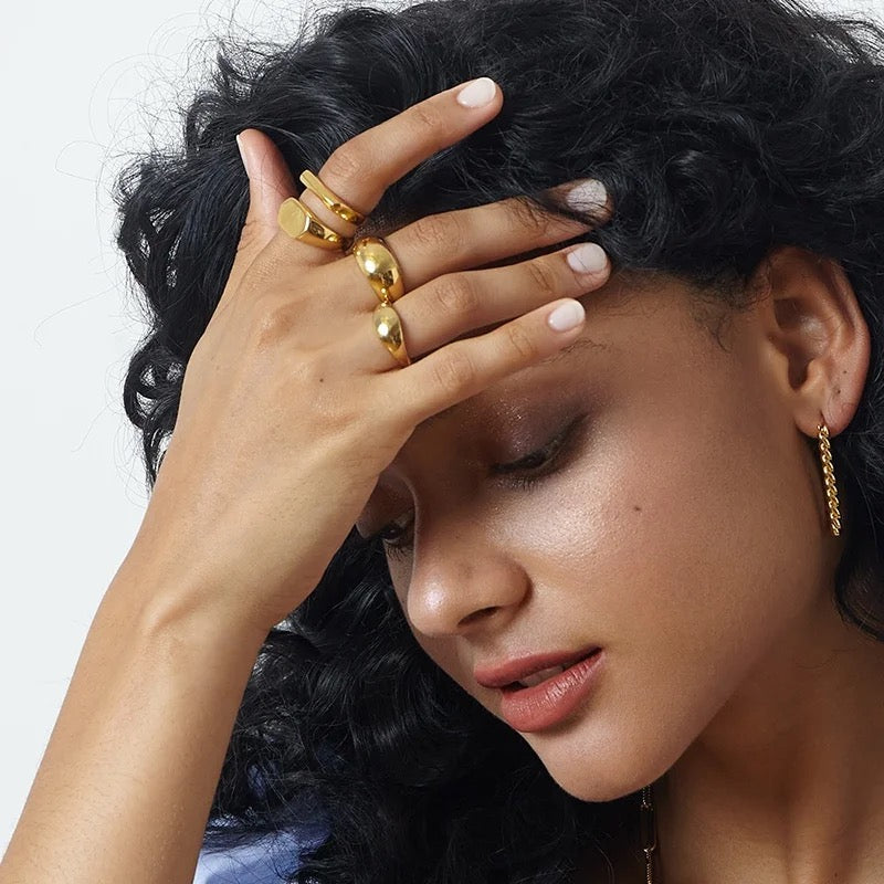 Cignet Gold Chunky Ring
