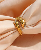 Margret Gold Twisted Ring