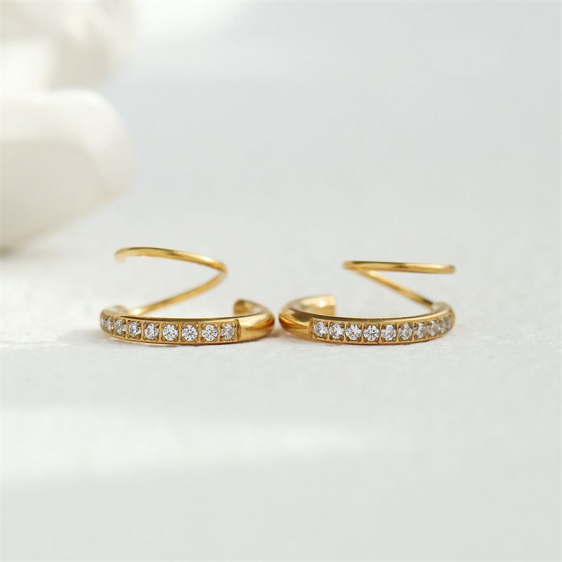 Dual Sleek Diamond Twisted Earrings✨