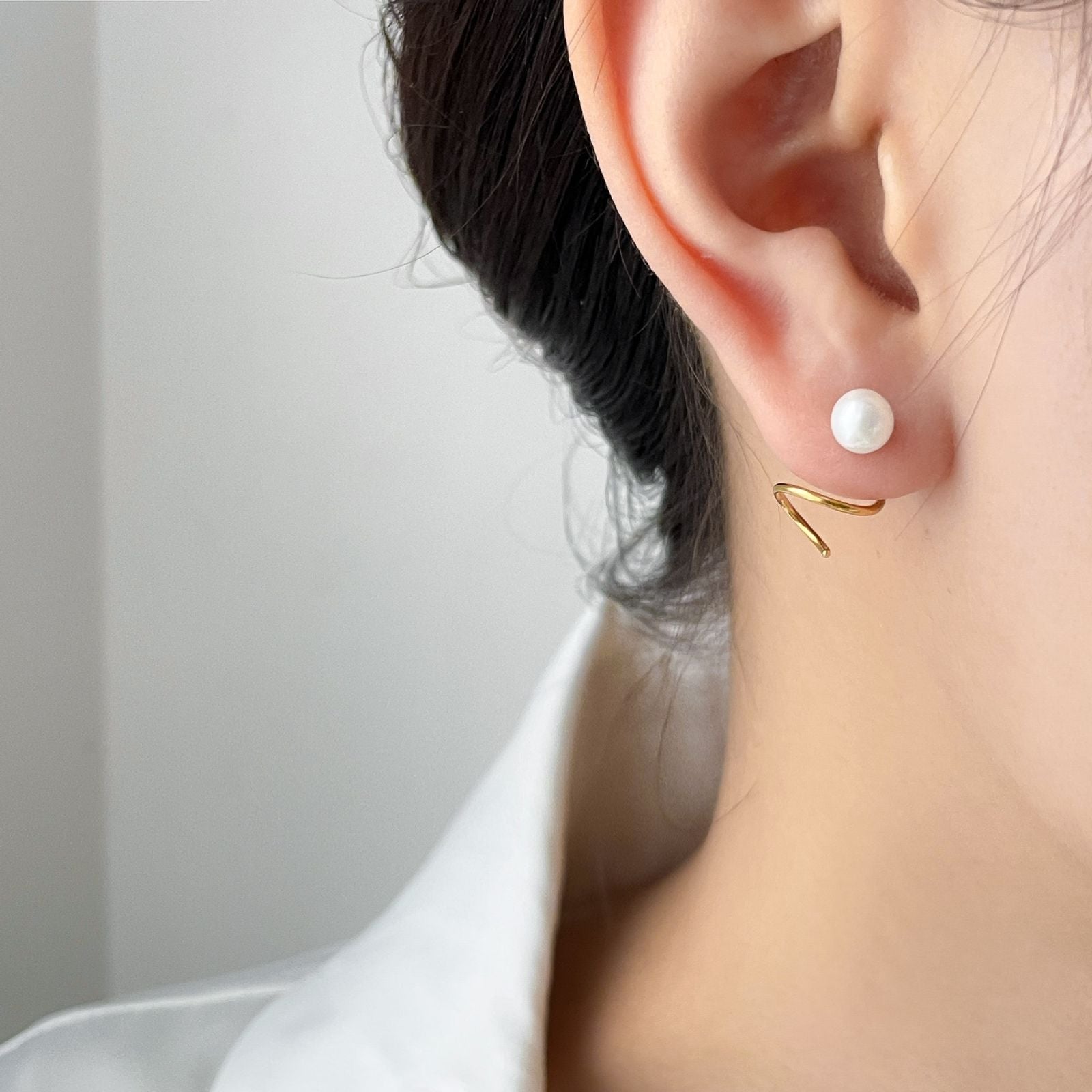 Molly Pearls Twisted Earrings
