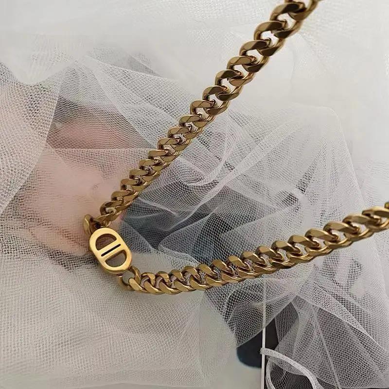 DD Chunky Gold Necklace