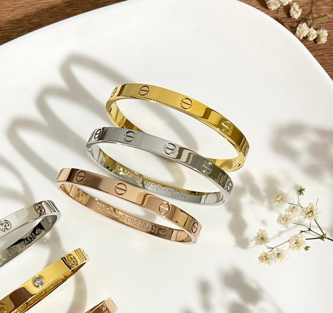Callie Without Stone Love Band Cuff