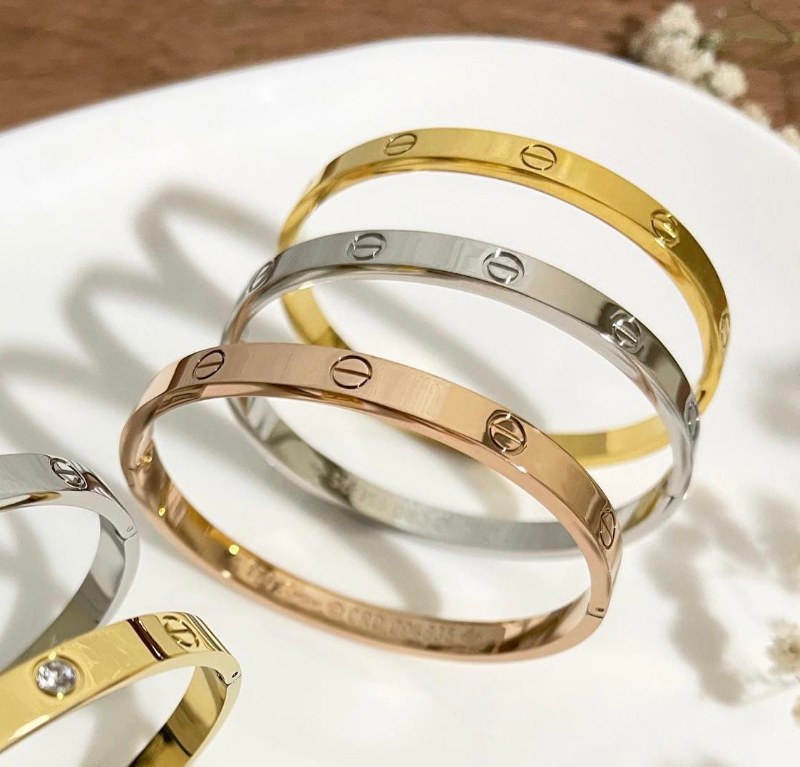Callie Without Stone Love Band Cuff
