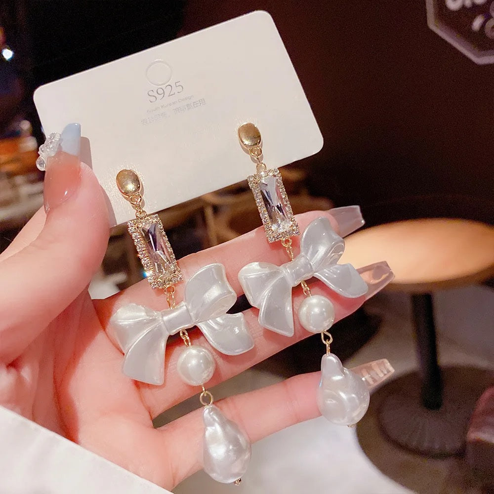 Korean Bow Hanging Pearl Earrings