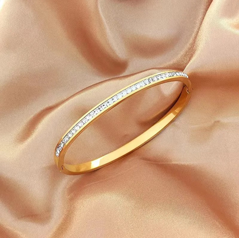 Cliva Diamond Gold Cuffs