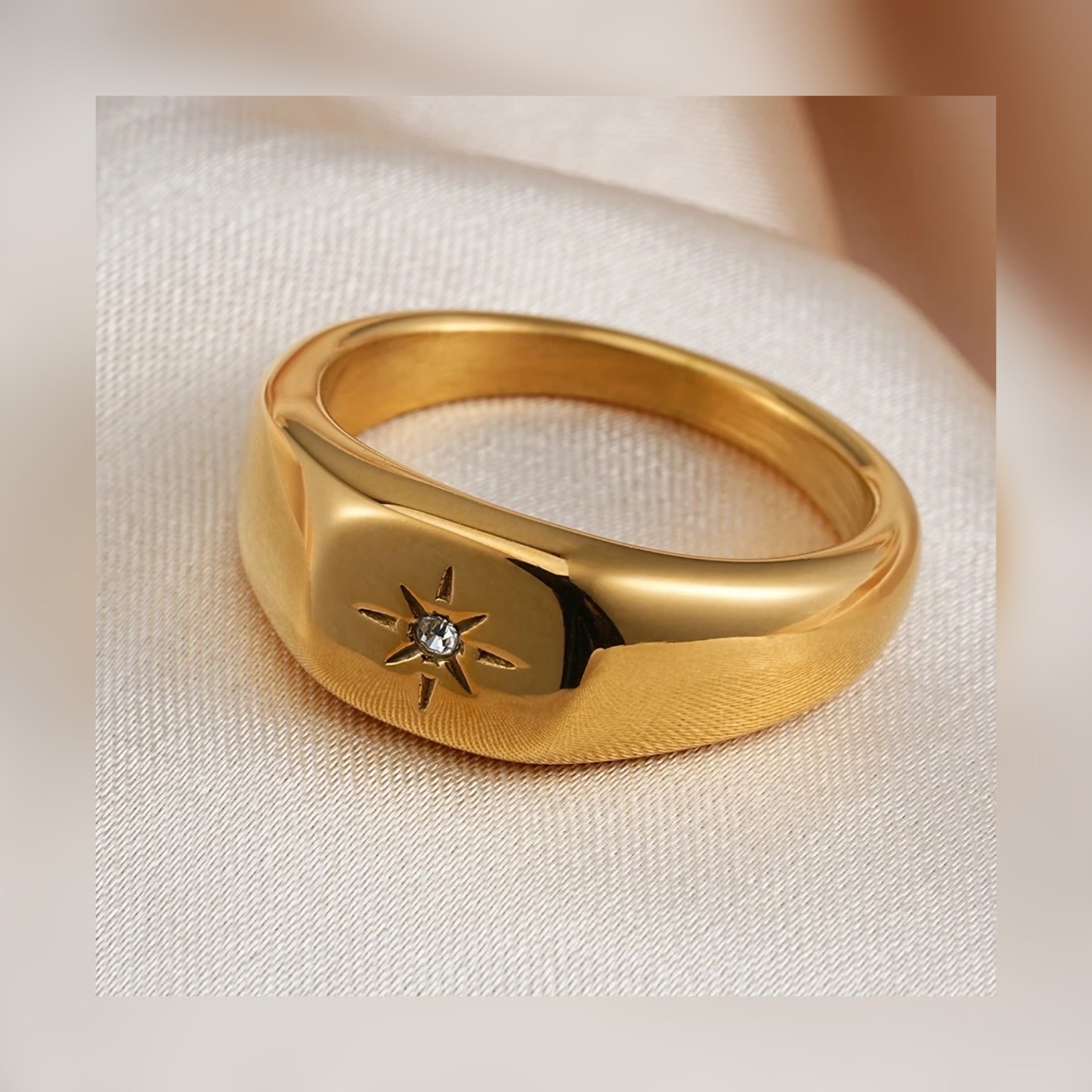 Geo Star Chunky Ring