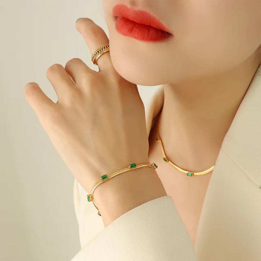 Go to Wear Snake Emerald Bracelets