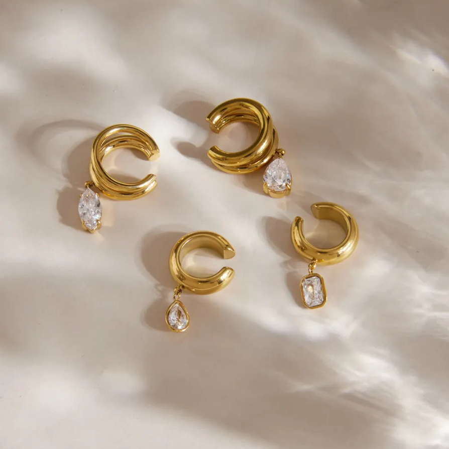Veronica Hanging Diamond Earcuffs (SINGLE)✨