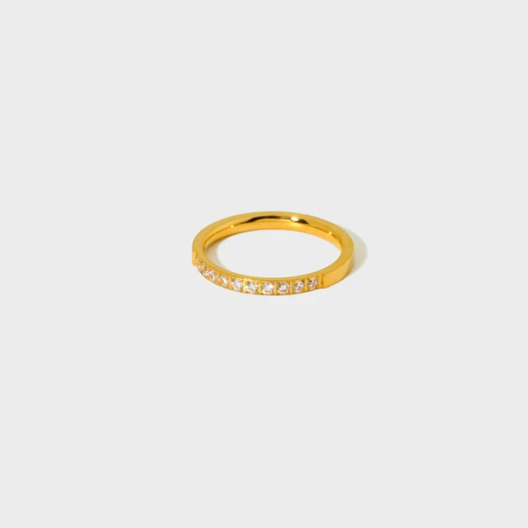 Sufiana Sleek Diamond Band Ring