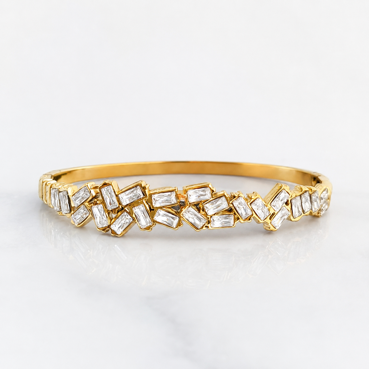 Mesoni Classy Diamond Cuffs