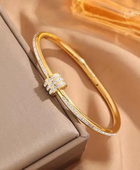 Roller Diamond Gold Cuff