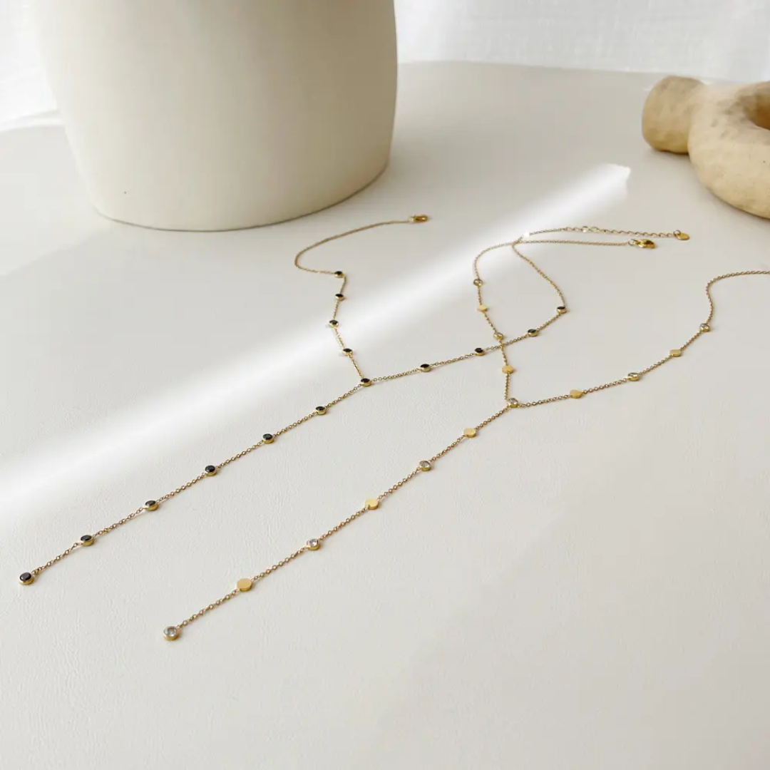 Wesi Long Chain Necklace