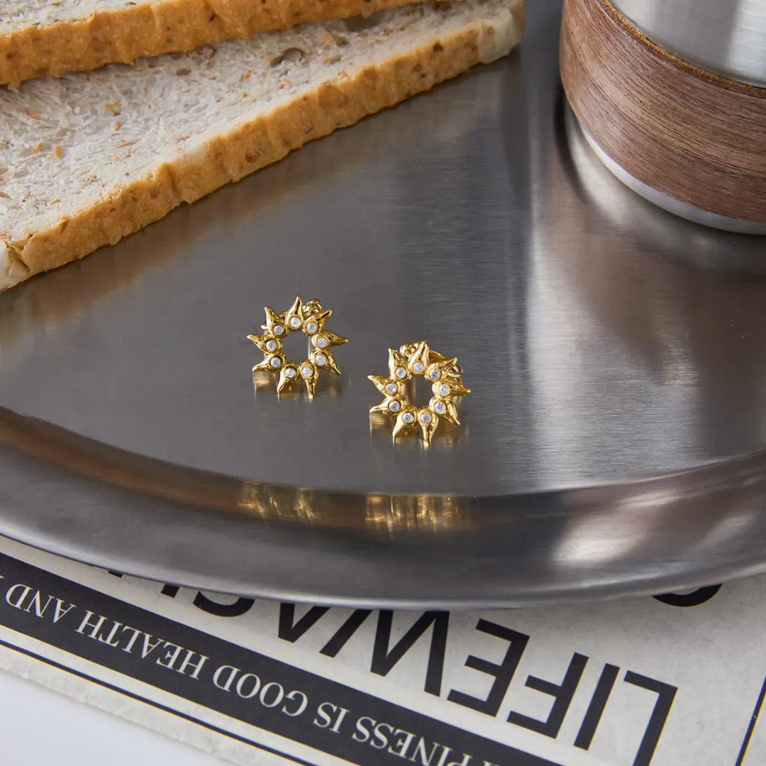 Juillia Star Diamond Earcuff