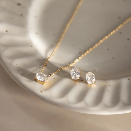 Givei Diamond Oval Necklace & Earrings Set✨