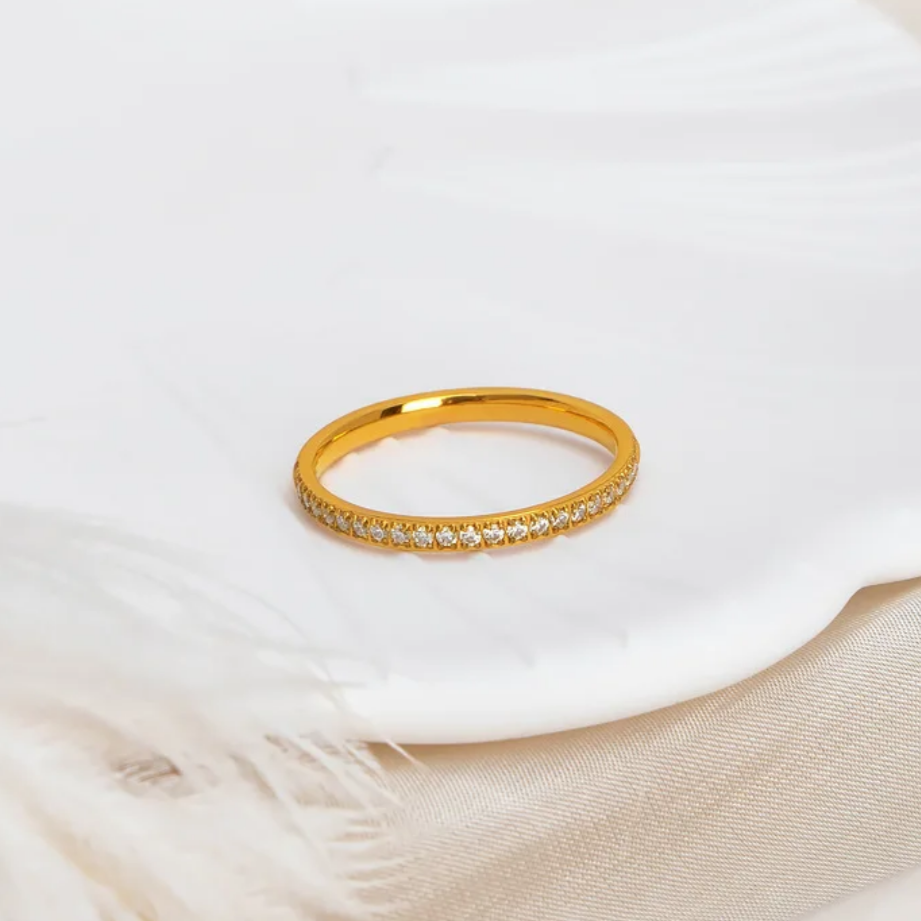 Sufiana Sleek Diamond Band Ring