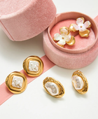 Minaz Pearl Square Studs