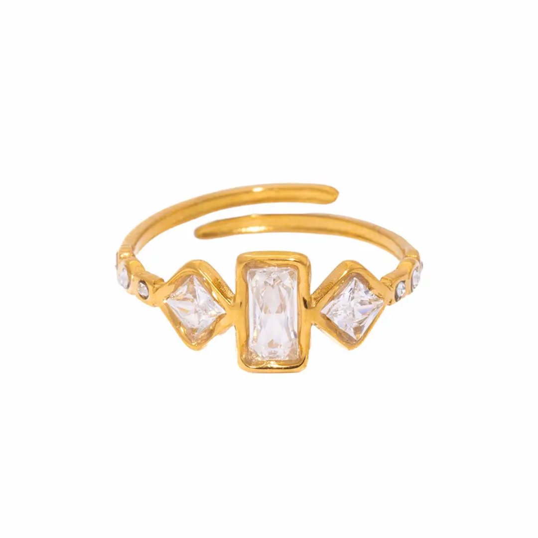 Charmi Solitaire Gold Ring