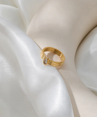 Sania Oval Diamond Gold Ring