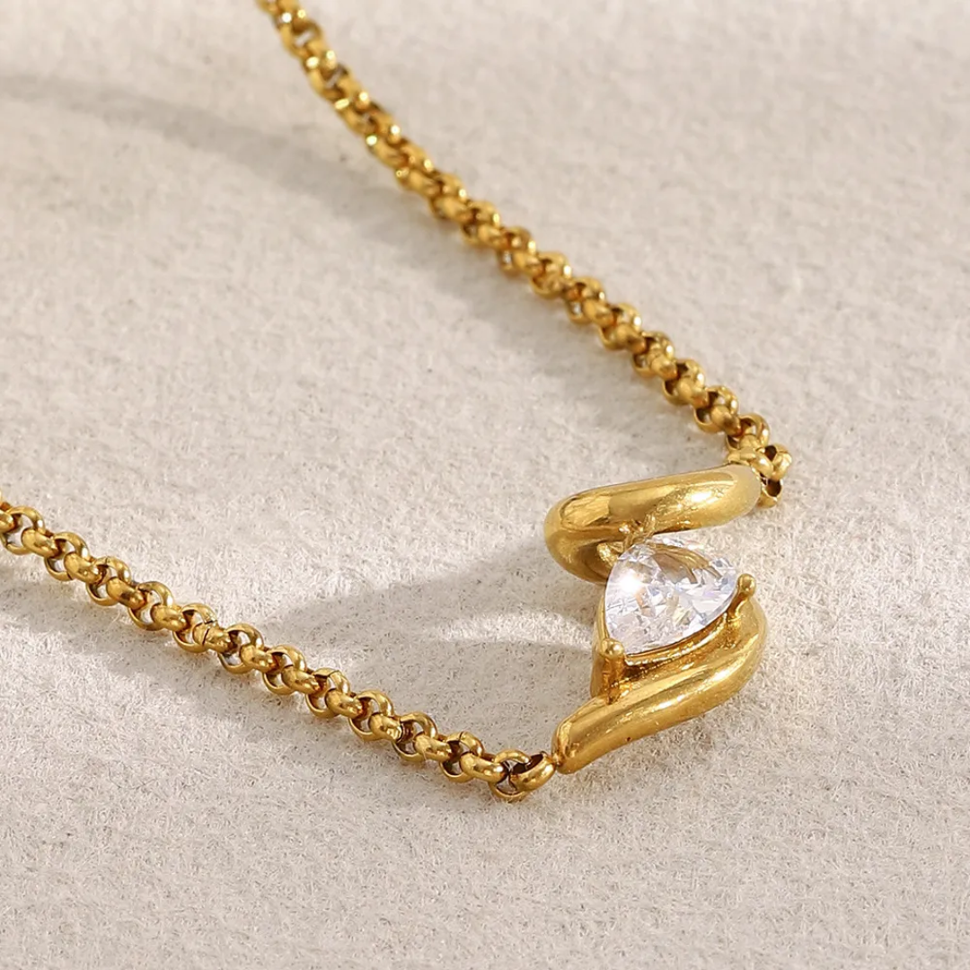 Hosana Drop Diamond Twisted Necklace