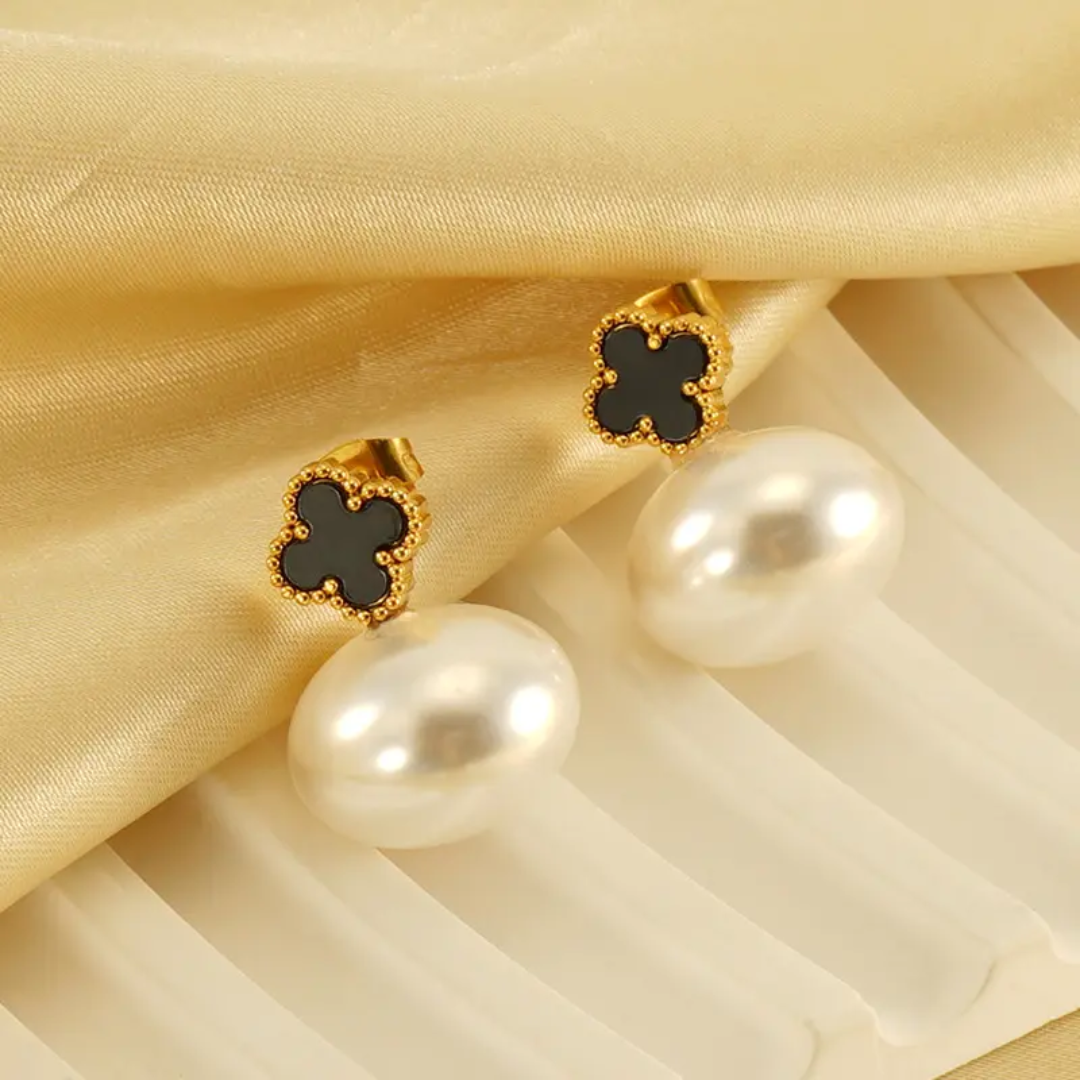 Potli Black Clover Earrings