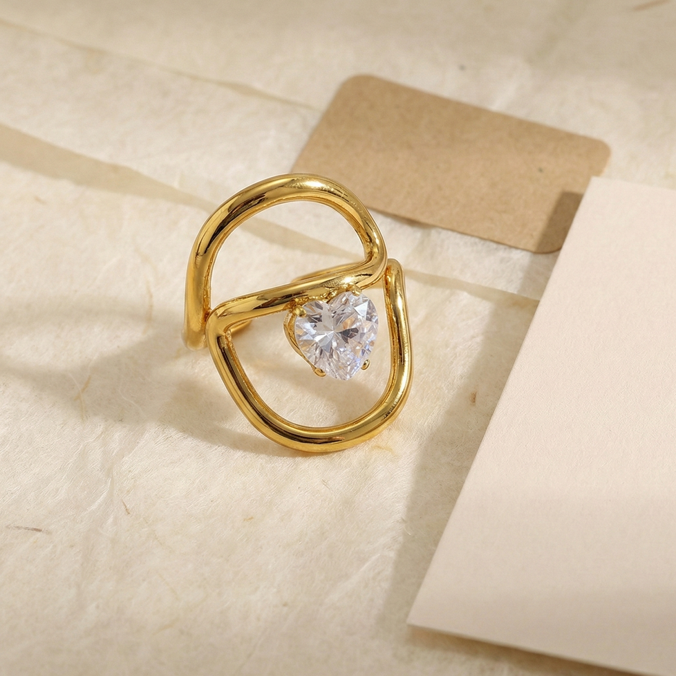 Besica Statement Heart Ring