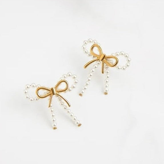 Bowina Pearl Gold Earrings