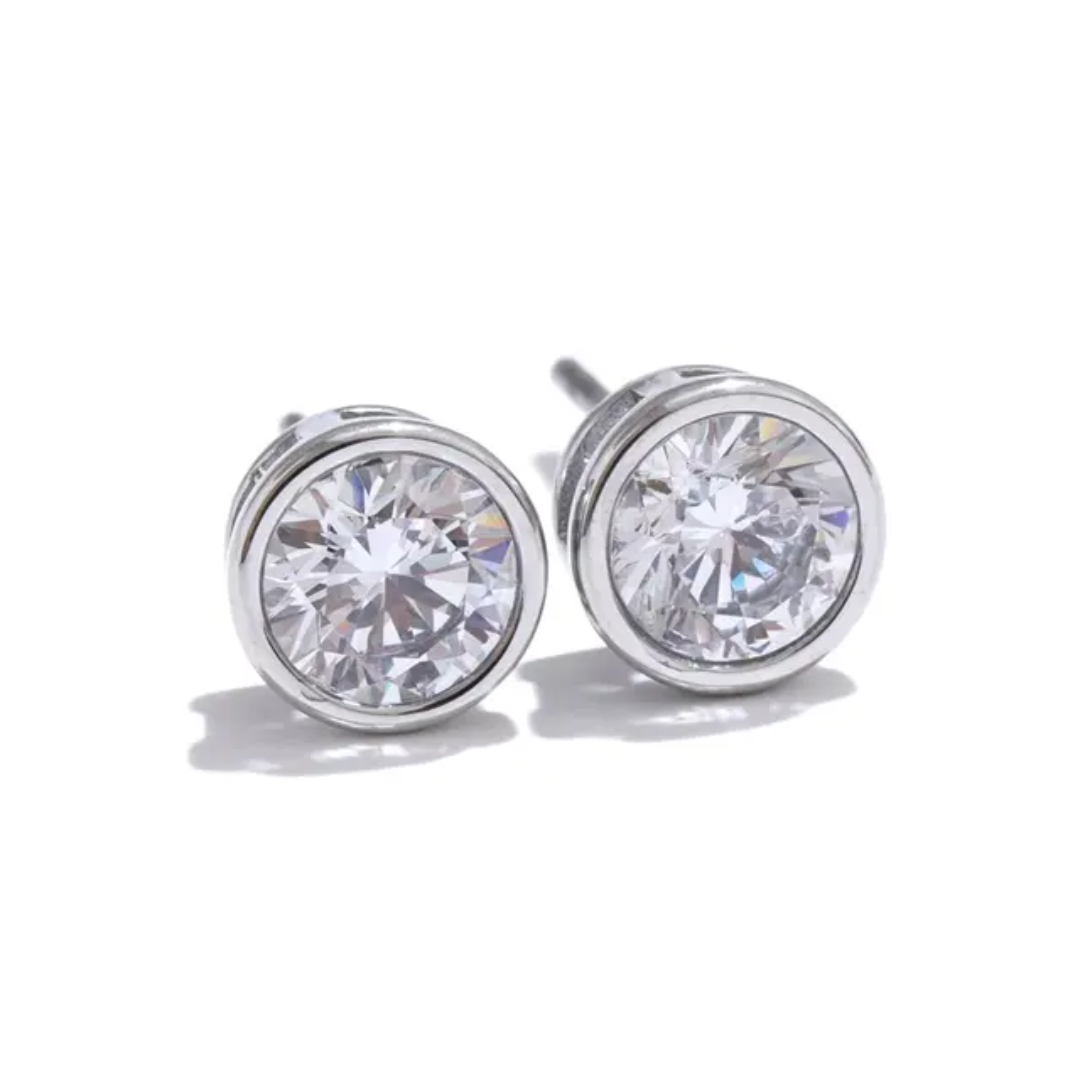 Mini Junia Round Studs