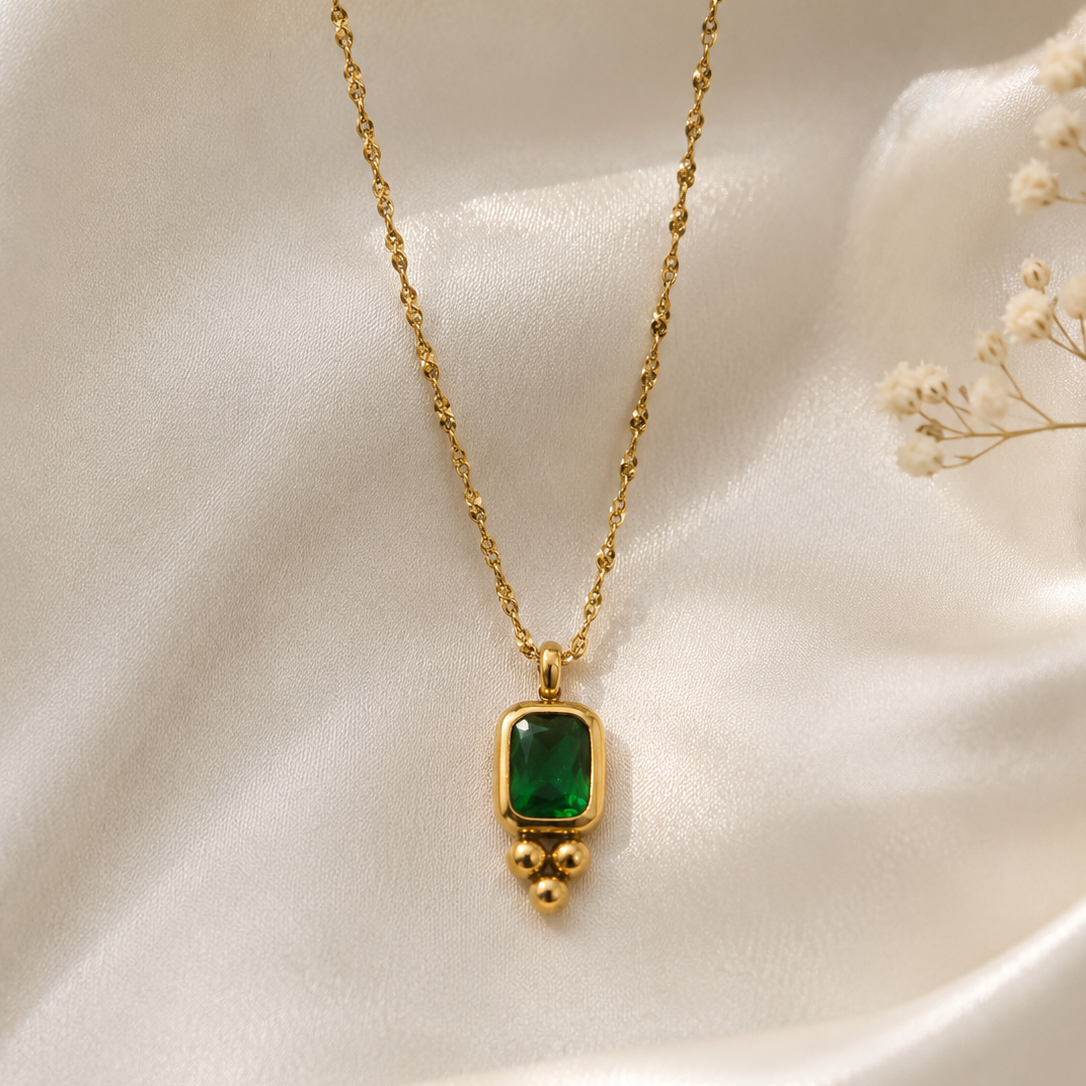 Jenli Emerald Dainty Necklace