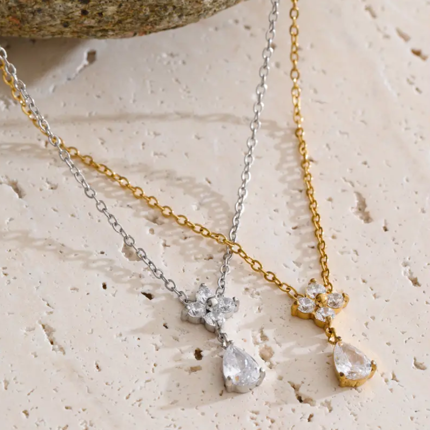Ilora Flower Diamond Necklace