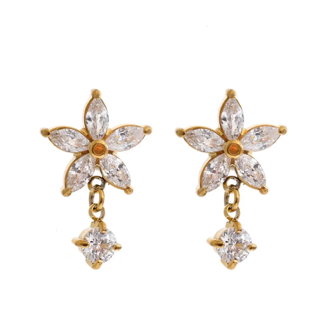 Sona  Daisy Diamond Earrings