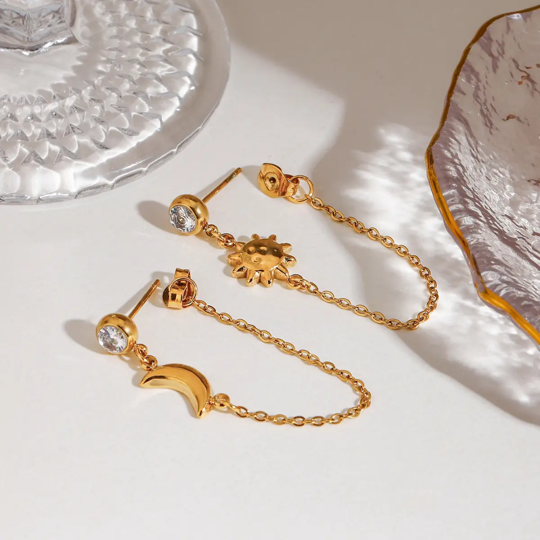 Mooni Sun Long Pretty Earrings