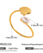Joans Shell Solitaire Gold Ring