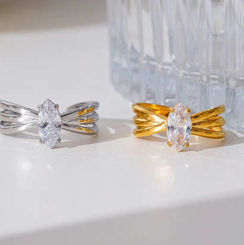 Piarsi Diamond Statement Ring