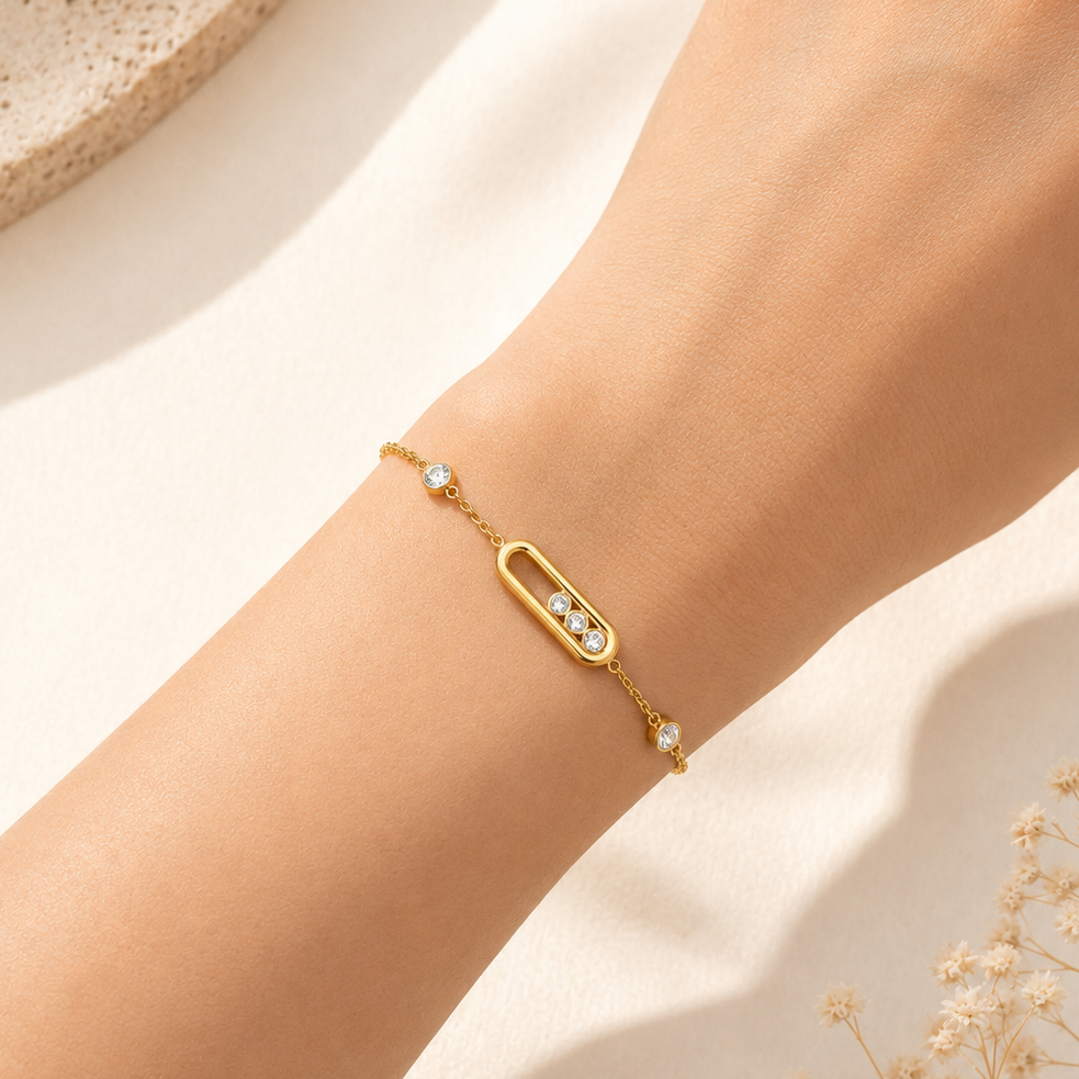 Nelina Moving Diamond Bracelet