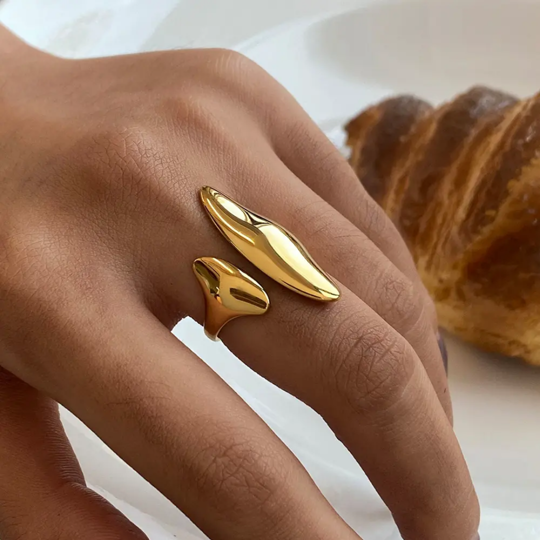 Hwana Bold Statement Ring