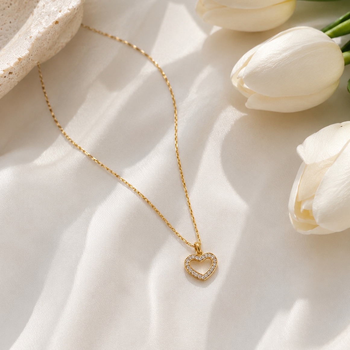 Belle Hollow Heart Mini Necklace