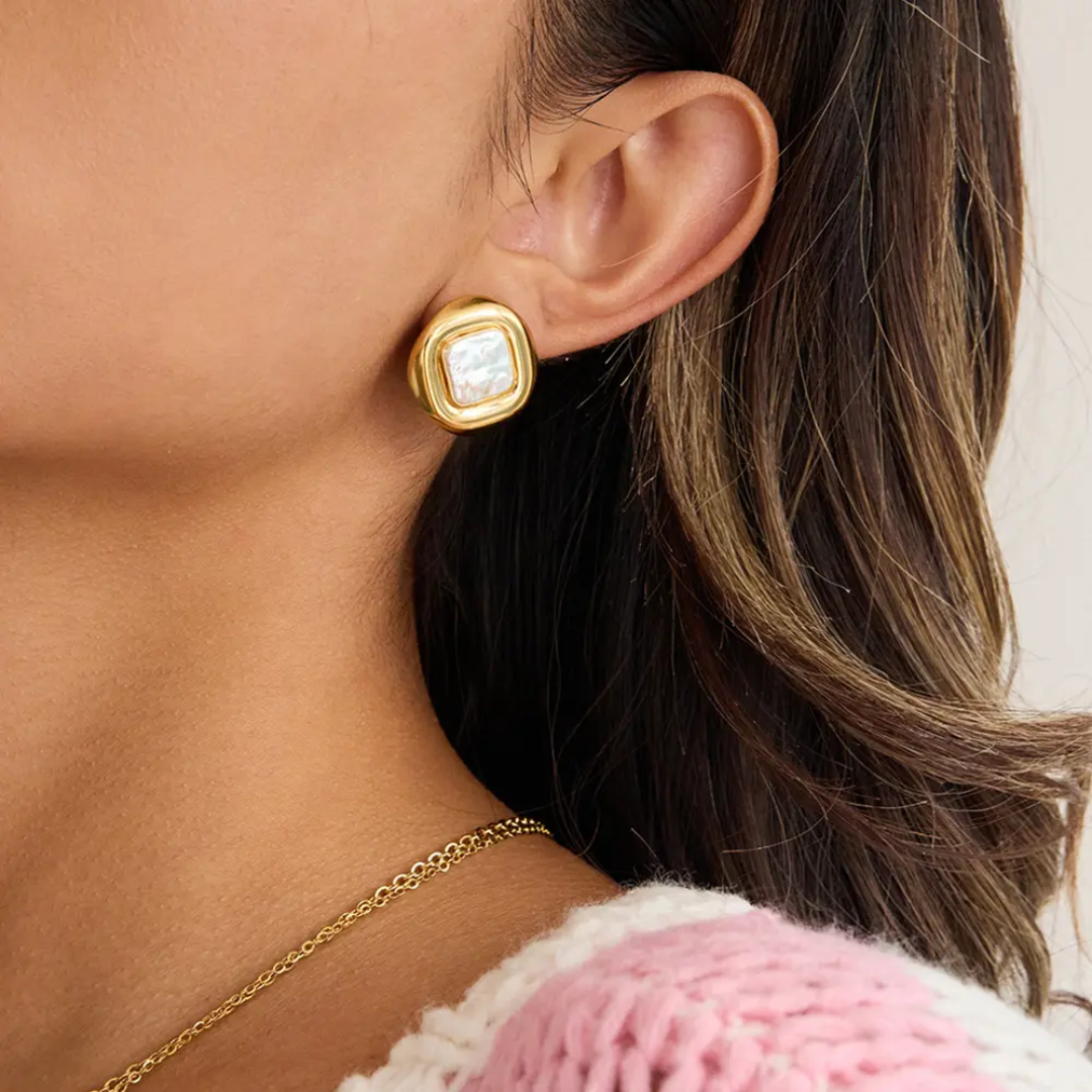 Minaz Pearl Square Studs
