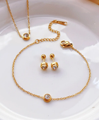 Dainty Mohi Diamond Set
