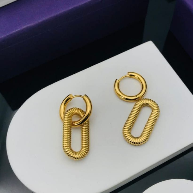 Dua Linking Bold Earrings