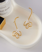 Orioni Pearl Flower Earrings