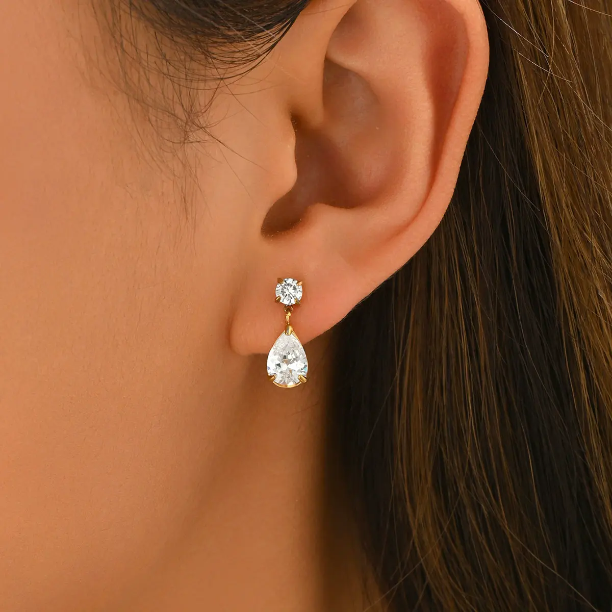 Oshi Drop Diamond Studs✨