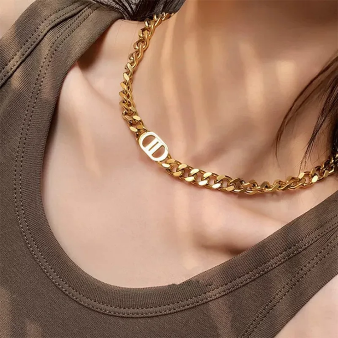 DD Chunky Gold Necklace