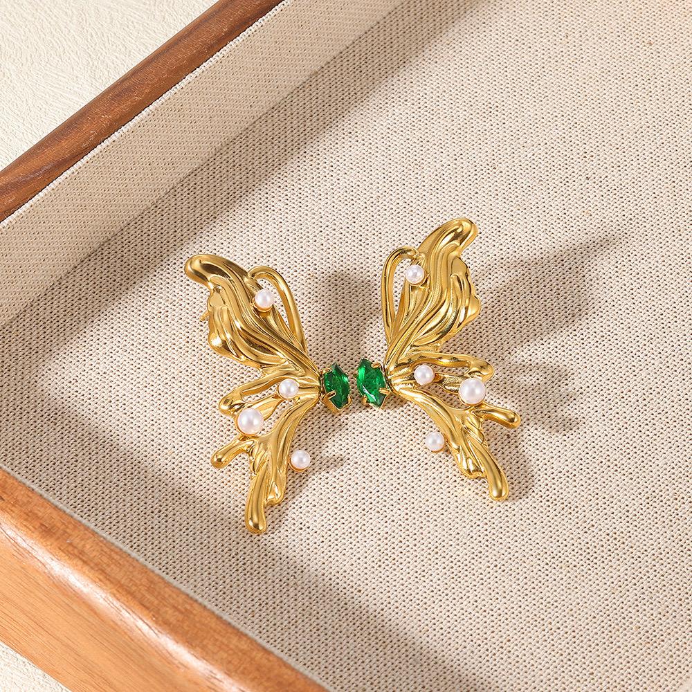 Emerald Princess Wing Earrings❤️