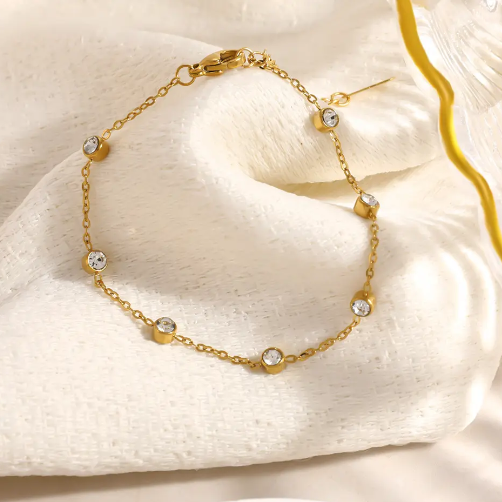 Minimal Demi Stone Bracelet