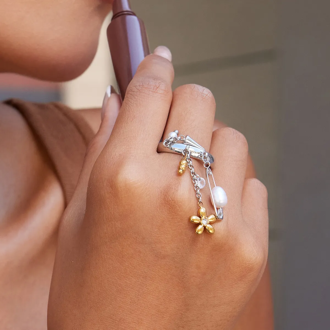 Carli Hanging Unique Rings