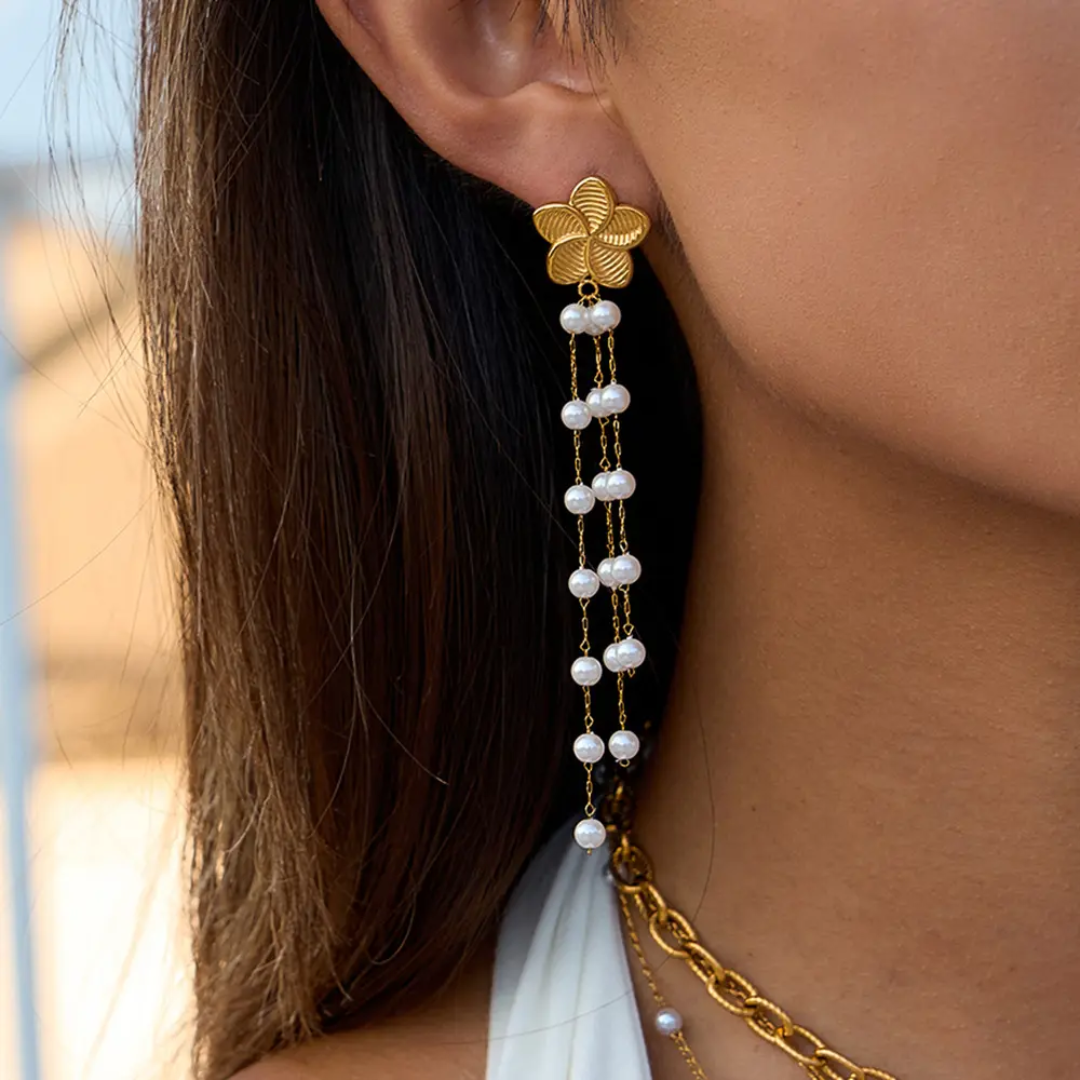 Monalisa Flower Long Pearl Earrings