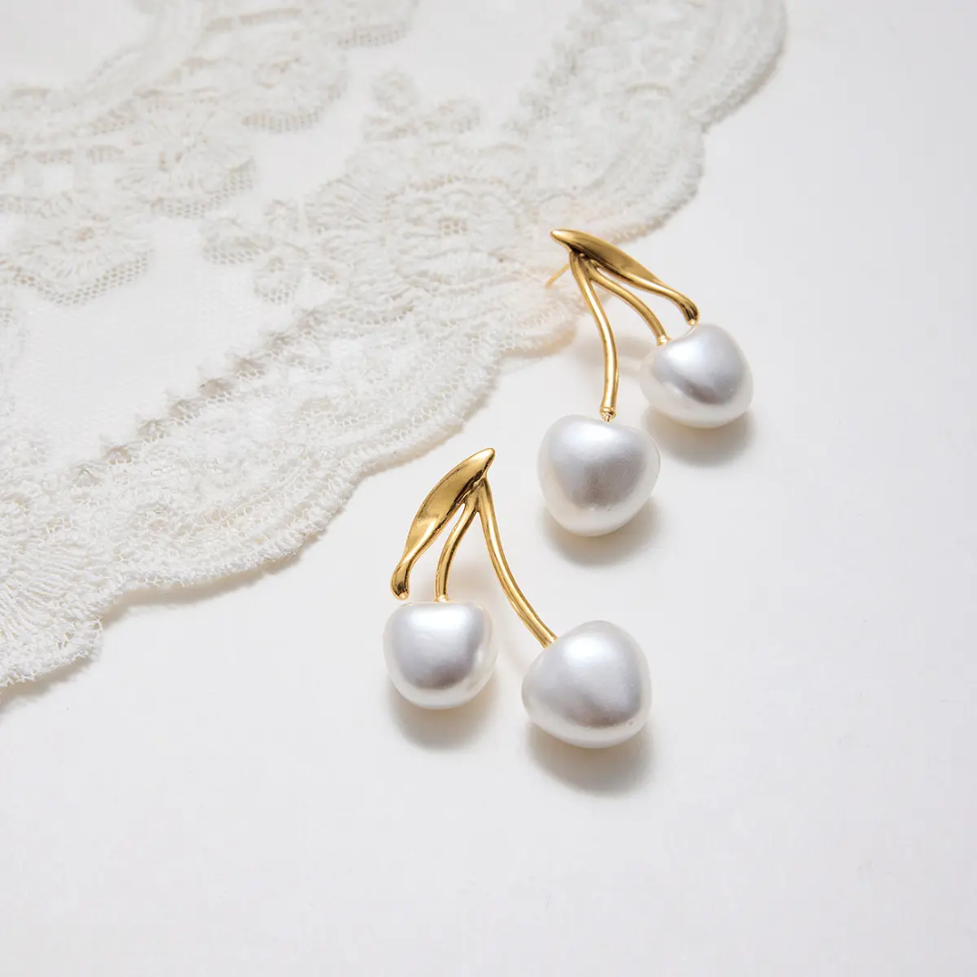Dezi Pearl Cherries Earrings
